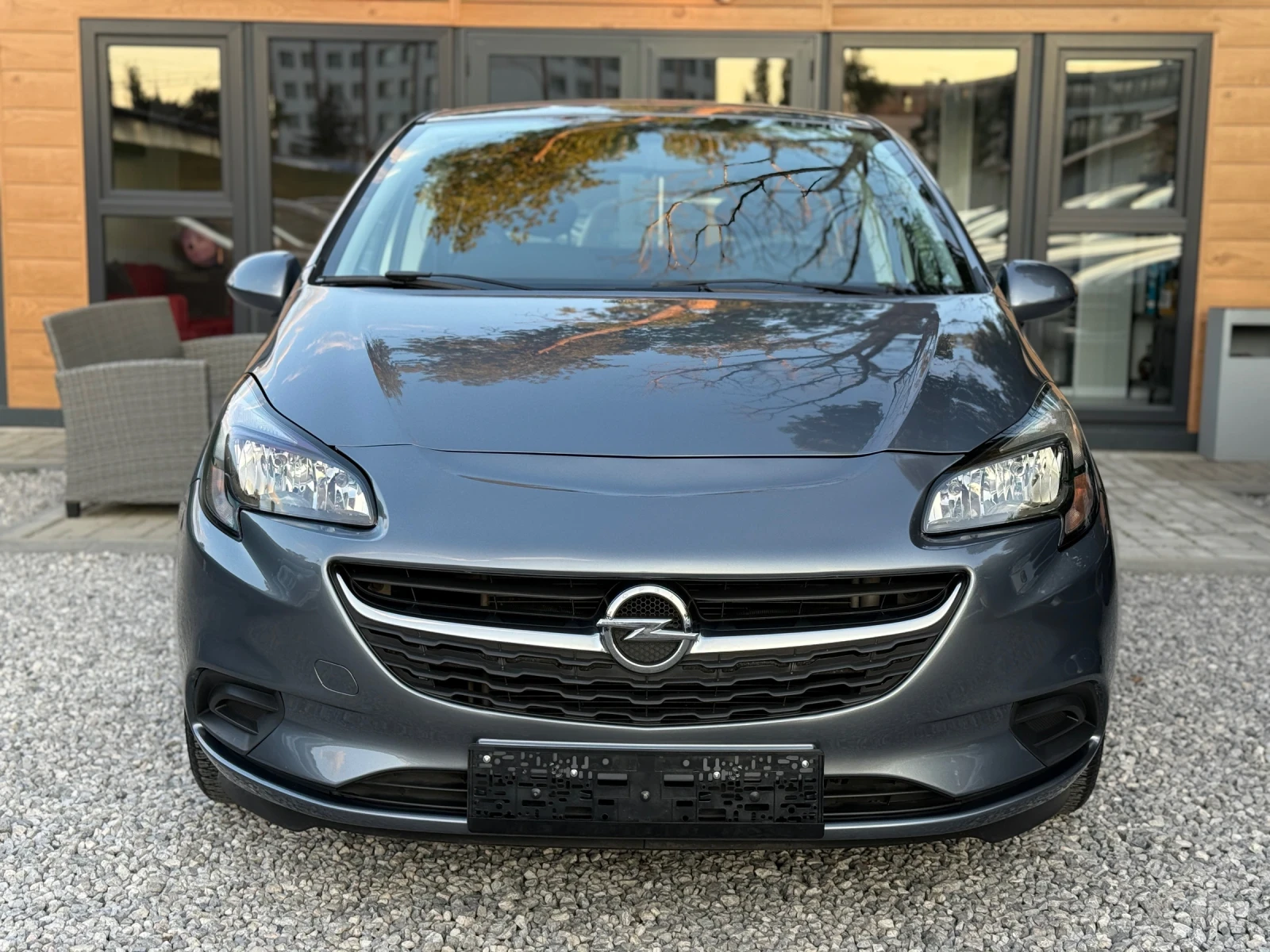 Opel Corsa 1.2i/69hp/50 000 km/Италия/Сервизна История/Евро6, снимка 2 - Автомобили и джипове - 55450594