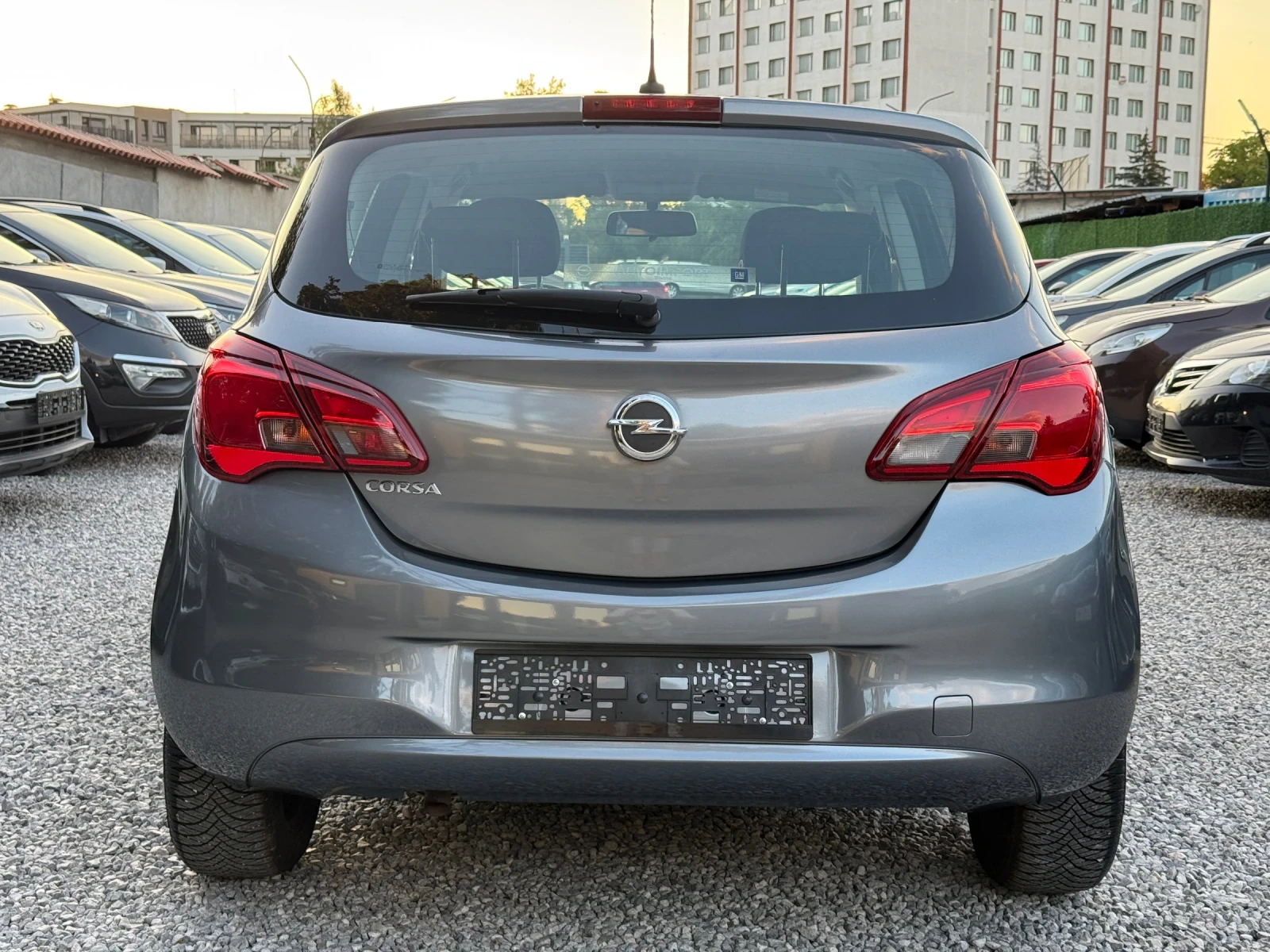 Opel Corsa 1.2i/69hp/50 000 km/Италия/Сервизна История/Евро6, снимка 6 - Автомобили и джипове - 55450594