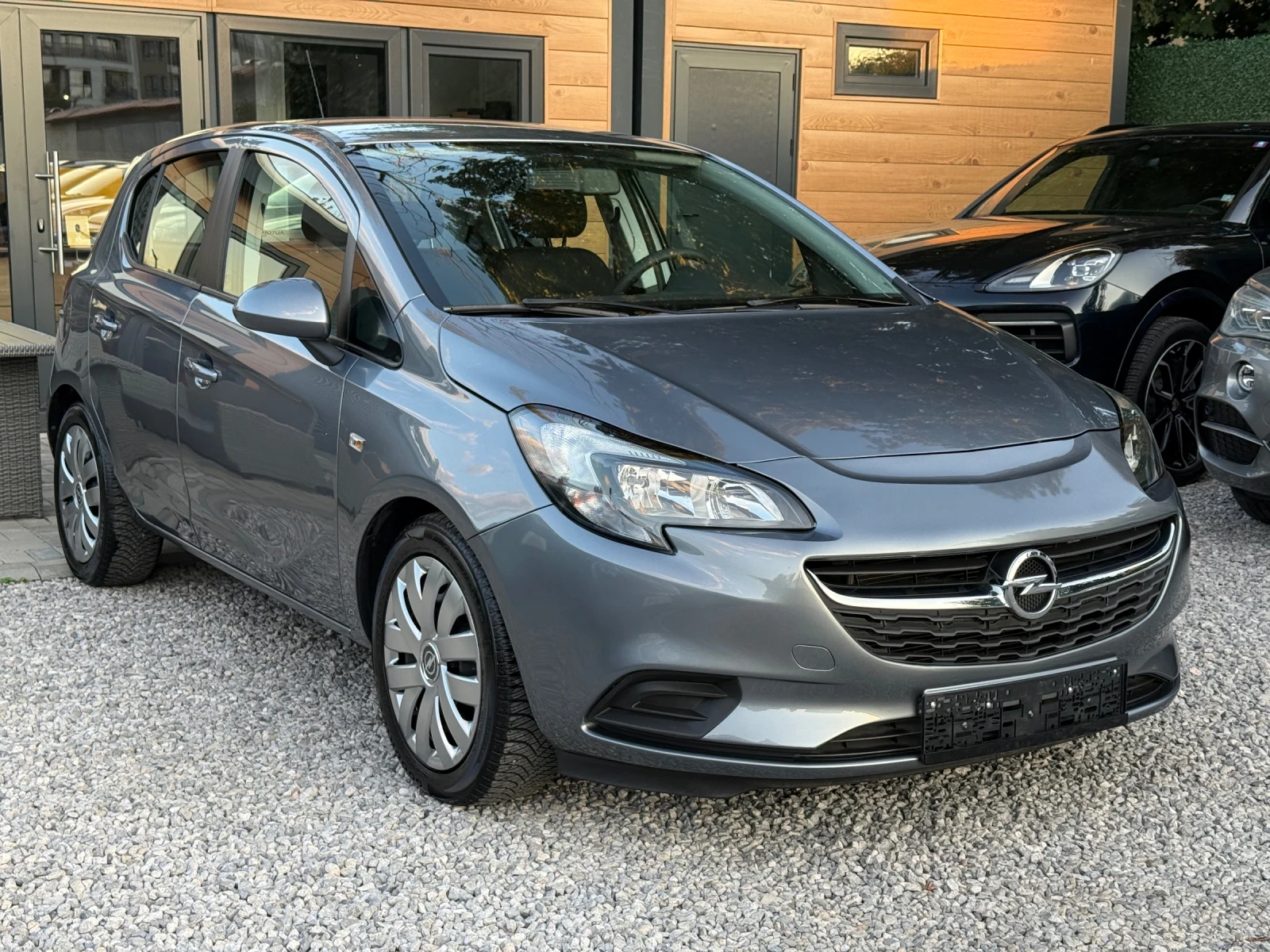 Opel Corsa 1.2i/69hp/50 000 km/Италия/Сервизна История/Евро6, снимка 3 - Автомобили и джипове - 55450594
