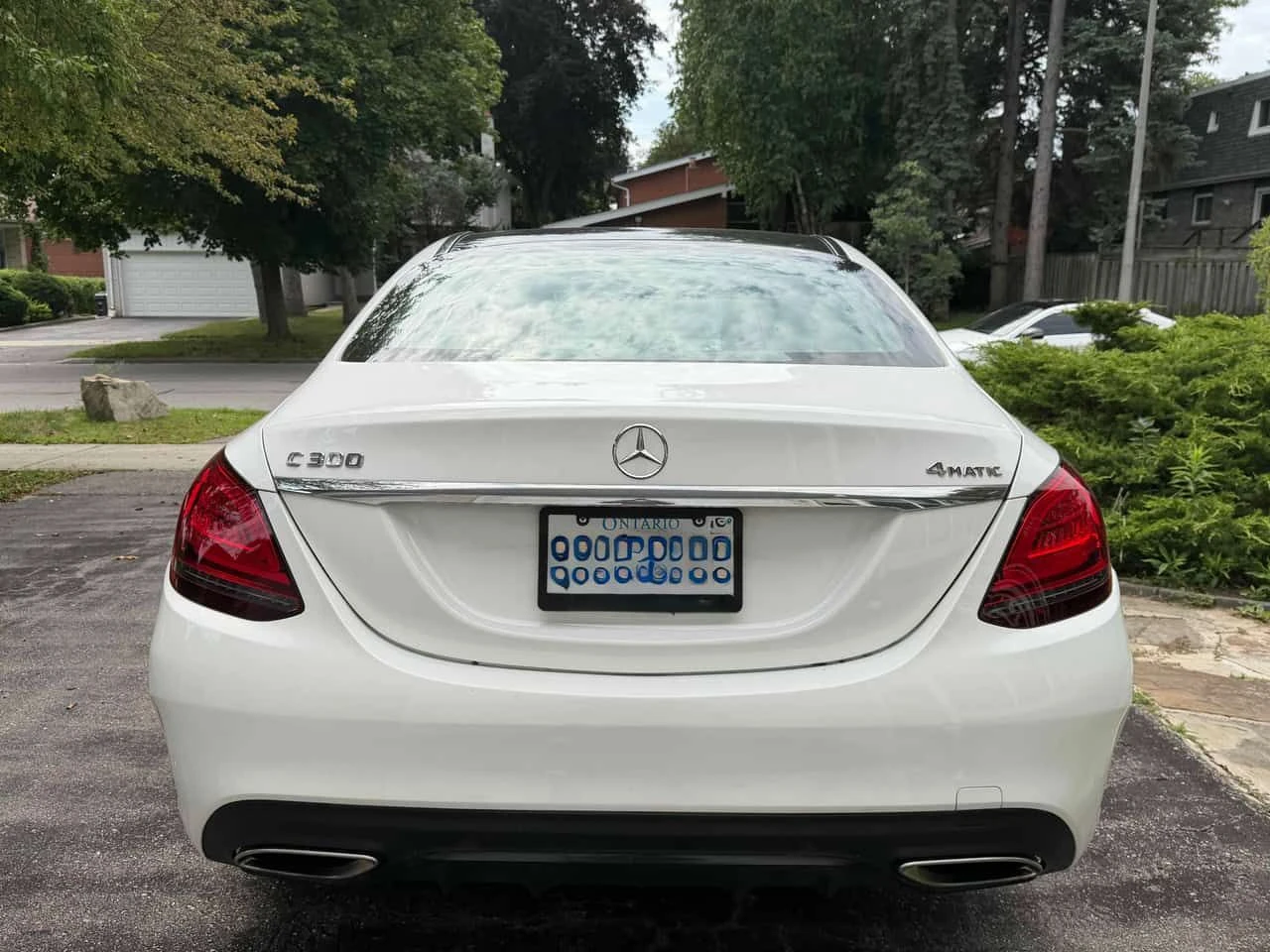 Mercedes-Benz C 300 4MATIC* DISTRONIC* БЕЗ ЗАБЕЛЕЖКА* , снимка 5 - Автомобили и джипове - 55579661