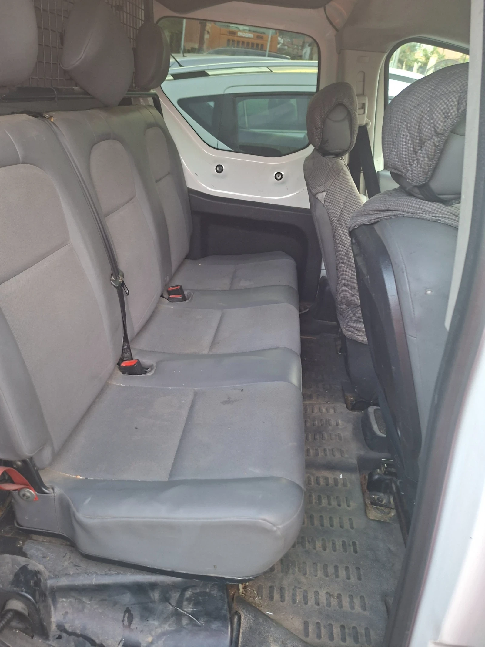 Peugeot Partner, снимка 3 - Автомобили и джипове - 55976746