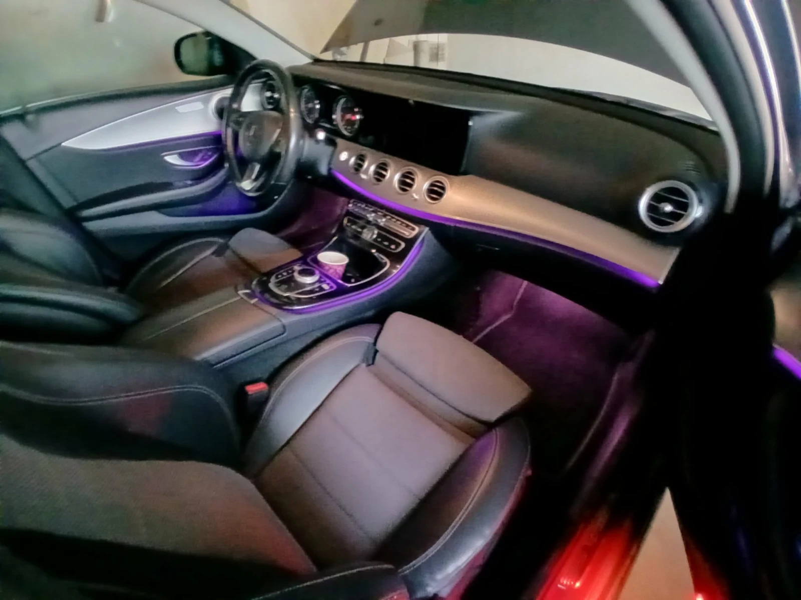 Mercedes-Benz E 220 2.2 9G-TRONIC 194PS CAMERA, снимка 13 - Автомобили и джипове - 56073218