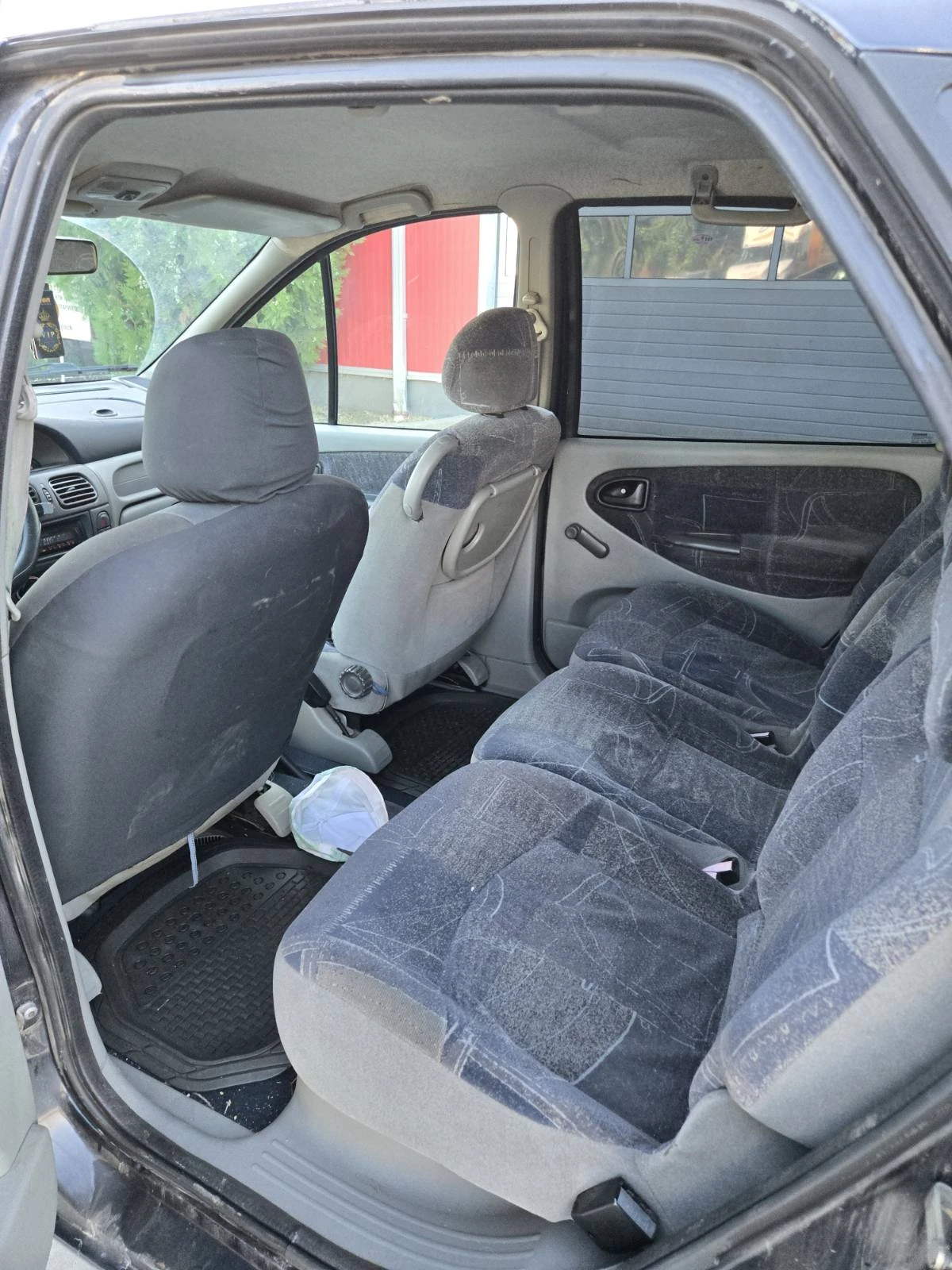 Renault Scenic 1600, снимка 4 - Автомобили и джипове - 56251523