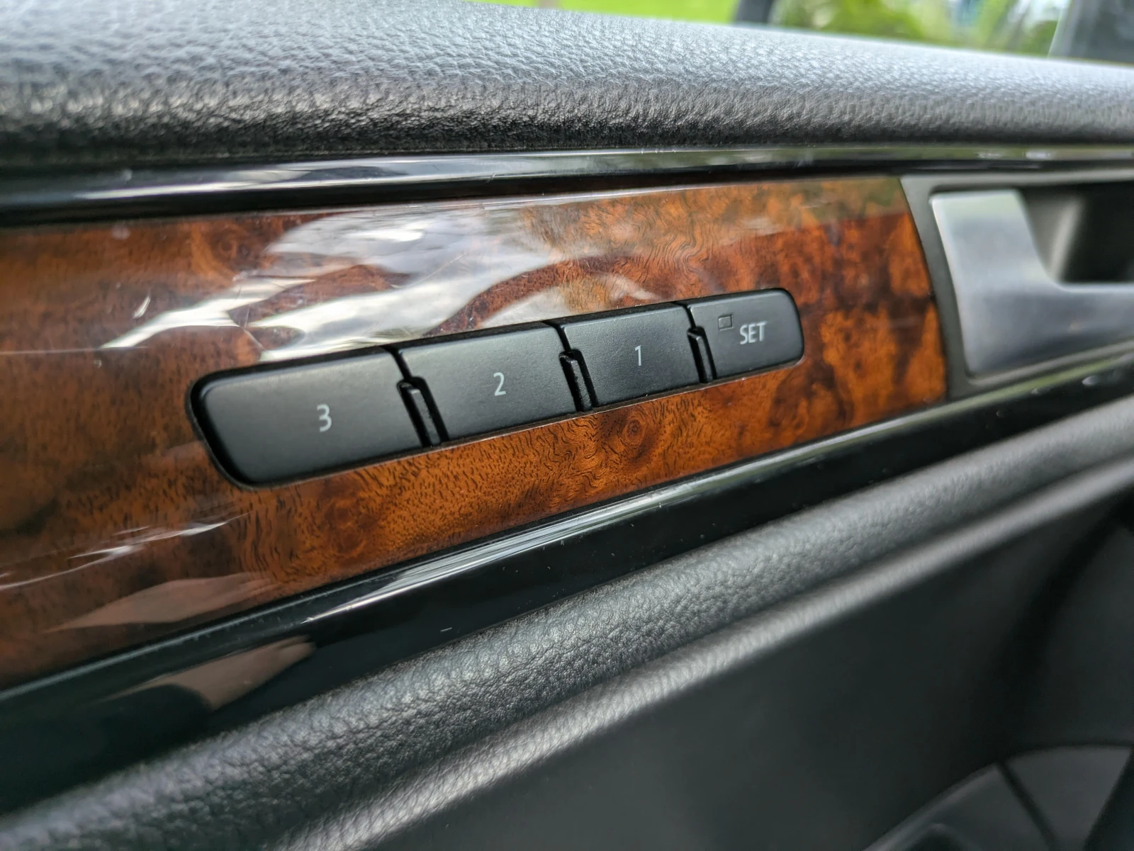 VW Touareg  - изображение 7