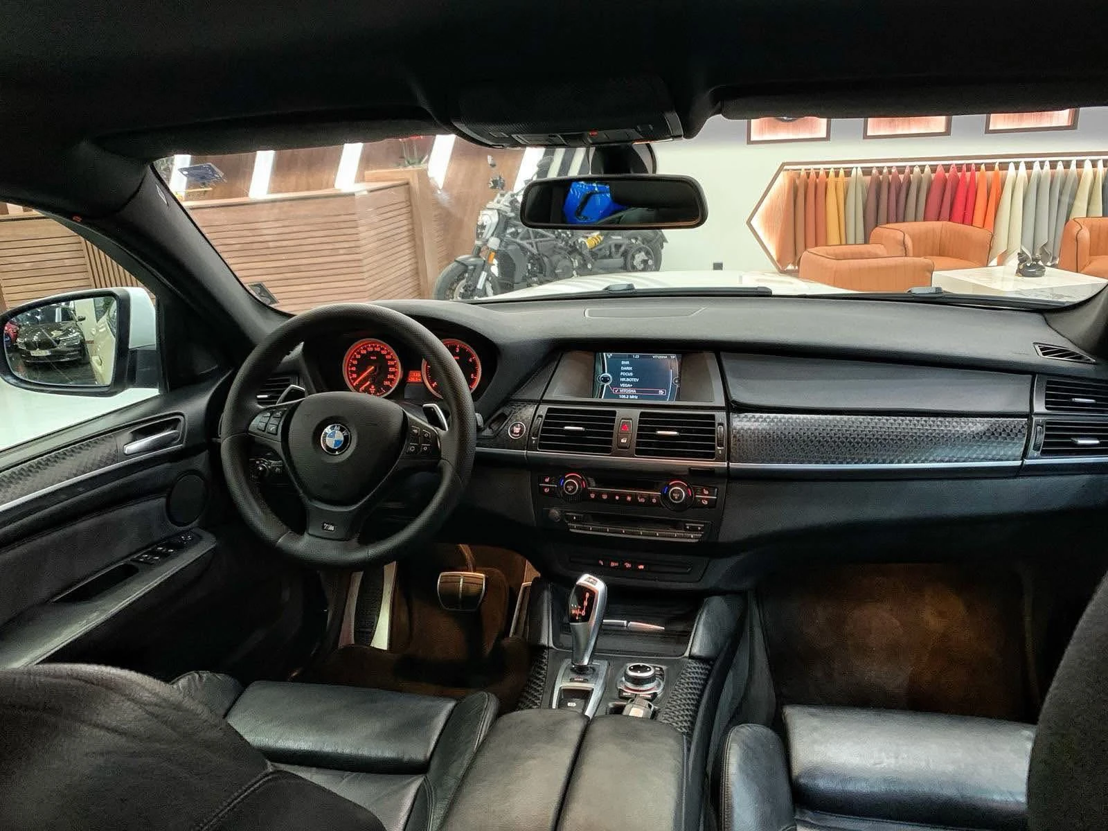 BMW X6  - изображение 9