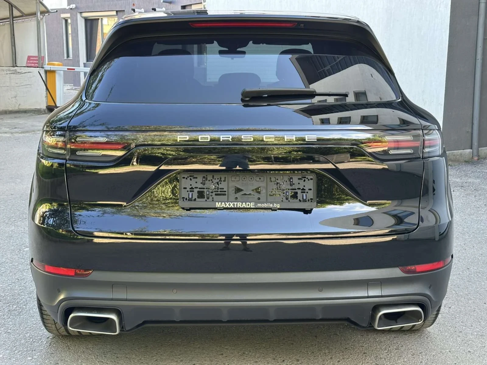 Porsche Cayenne E-HYBRID / ПОДГРЕВ /  - изображение 6