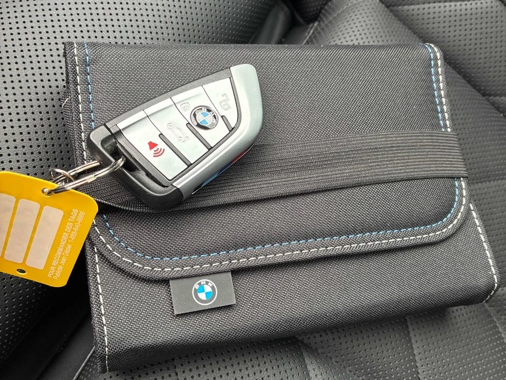 BMW X6 * xDrive40i * �������� ������ * 360 * �������� * P | Mobile.bg � ����������� 16