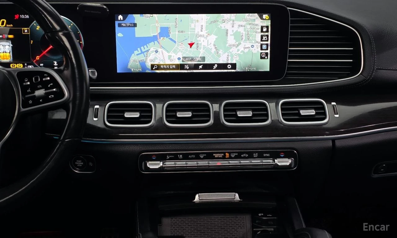 Mercedes-Benz GLE 400 4MATIC/360 VIEW/LANE DEPARTURE/DRIVER ASSIST, снимка 11 - Автомобили и джипове - 54417556