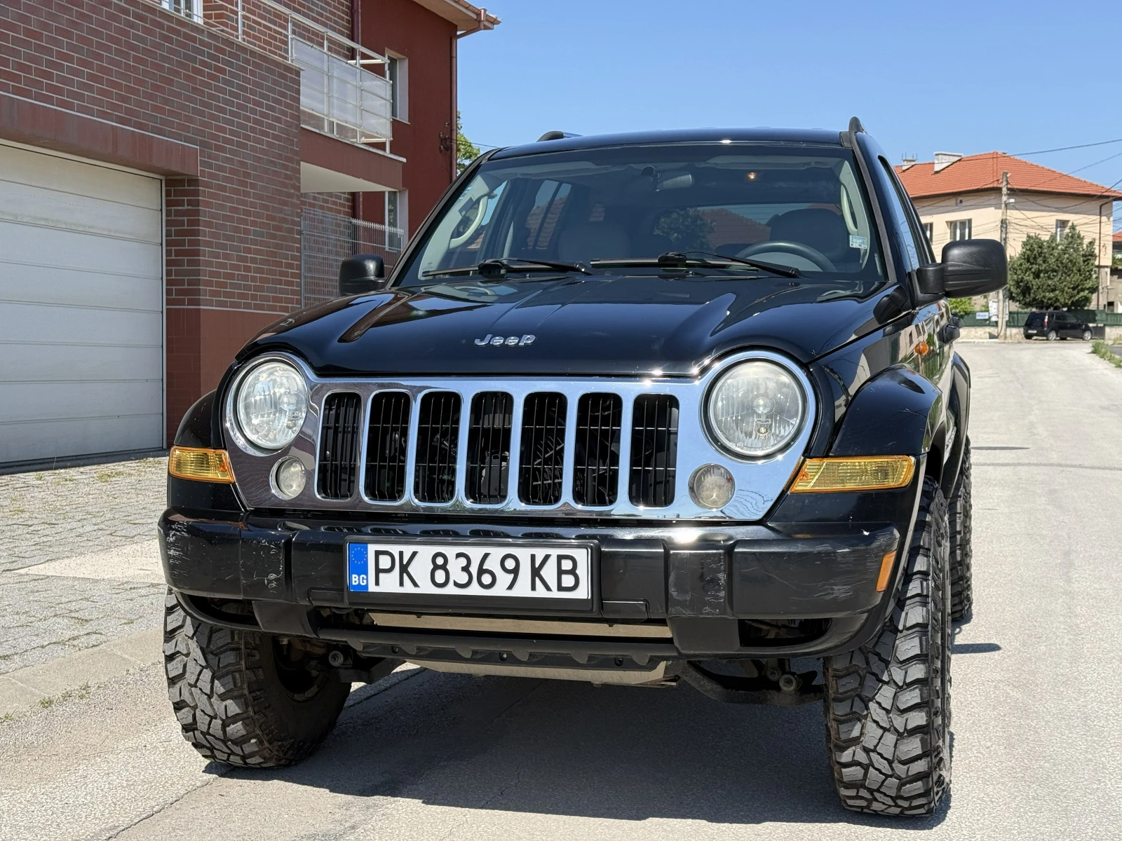 Jeep Cherokee 2.8D-4X4-РЪЧНИ СКОРОСТИ! ! !