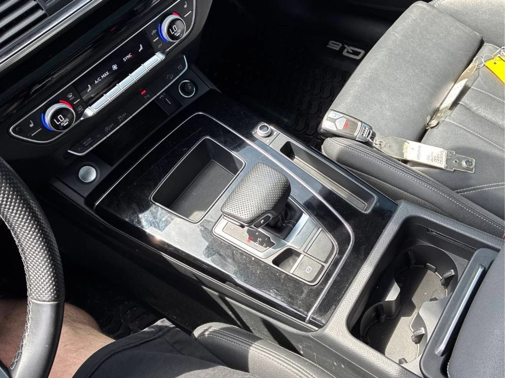 Audi Q5 | DISTRONIC | ПАНОРАМА | CARFAX | ПОДГРЕВ | , снимка 12 - Автомобили и джипове - 54735598