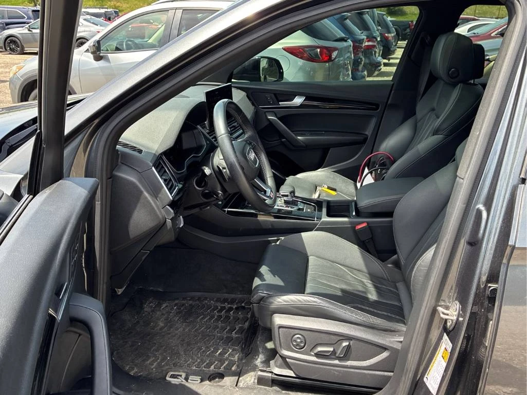 Audi Q5 | DISTRONIC | ПАНОРАМА | CARFAX | ПОДГРЕВ | , снимка 9 - Автомобили и джипове - 54735598