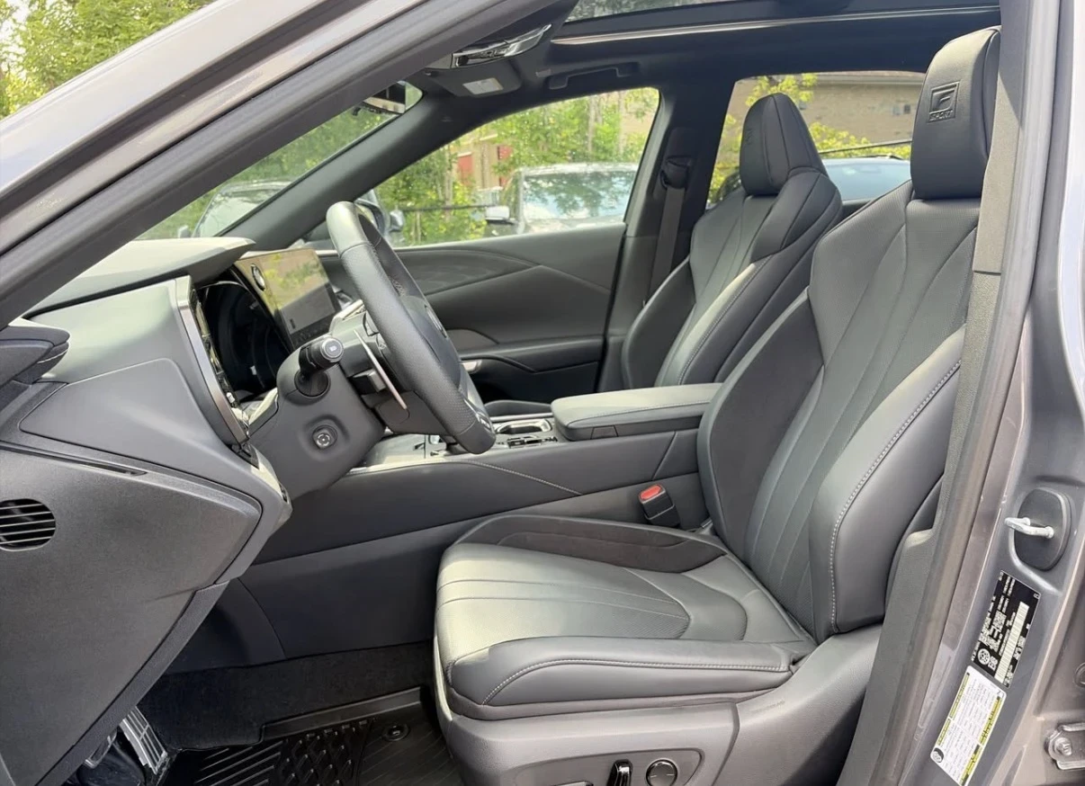 Lexus RX 500h F SPORT 2 * HUD * ОБДУХВАНЕ * CARPLAY * CARFAX * , снимка 2 - Автомобили и джипове - 55436416