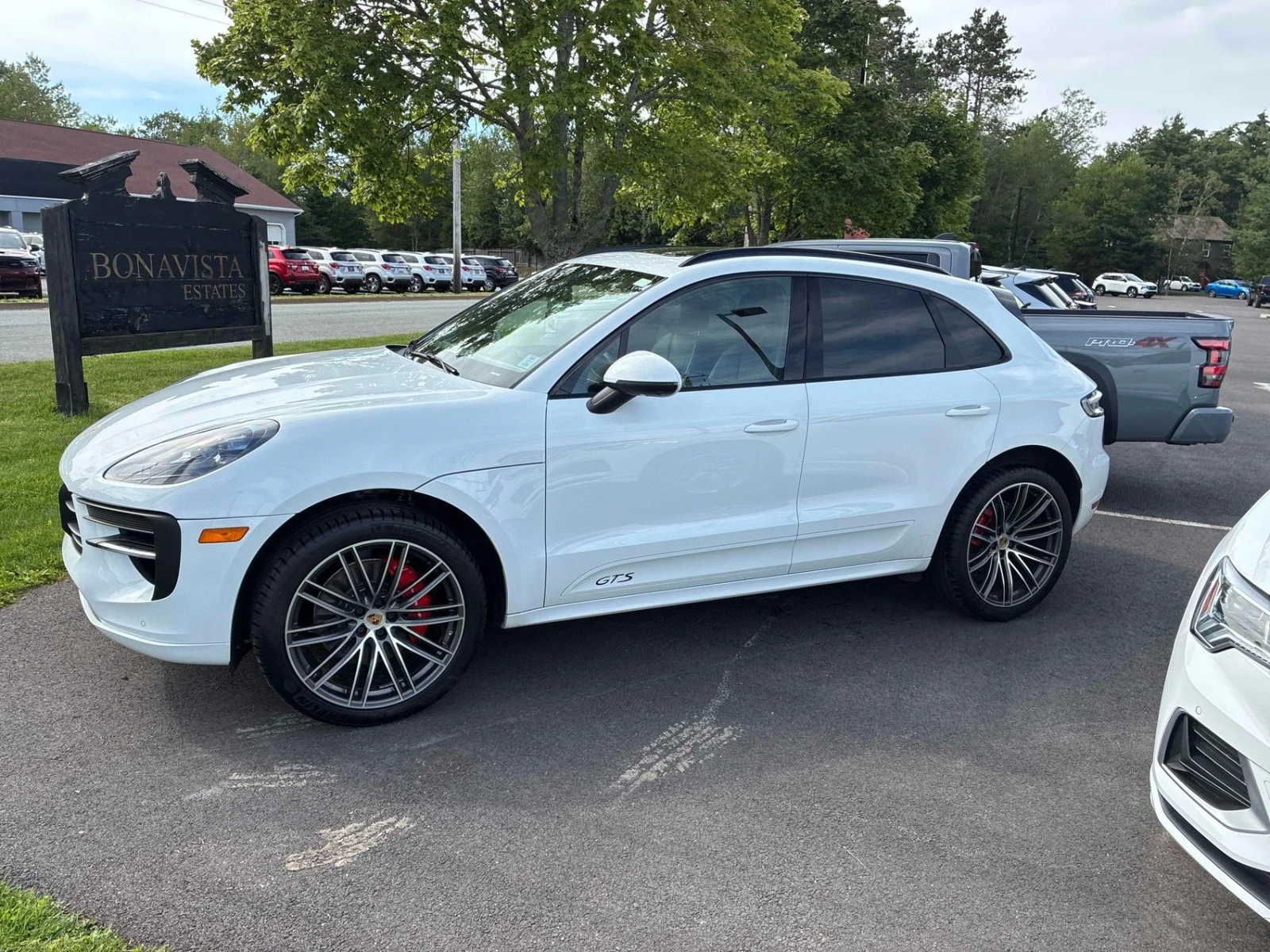 Porsche Macan GTS ЦЕНА ДО БЪЛГАРИЯ РЕГИСТРАЦИЯ & АВТОКРЕДИТ, снимка 3 - Автомобили и джипове - 55481744