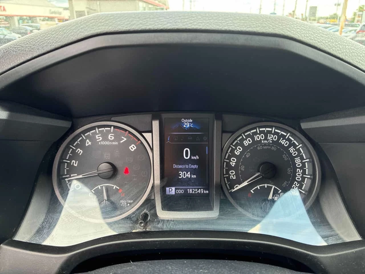Toyota Tacoma * TRD PRO * АВТОКРЕДИТ БЕЗ ПЪРВОНАЧАЛНА ВНОСКА* , снимка 8 - Автомобили и джипове - 55786031