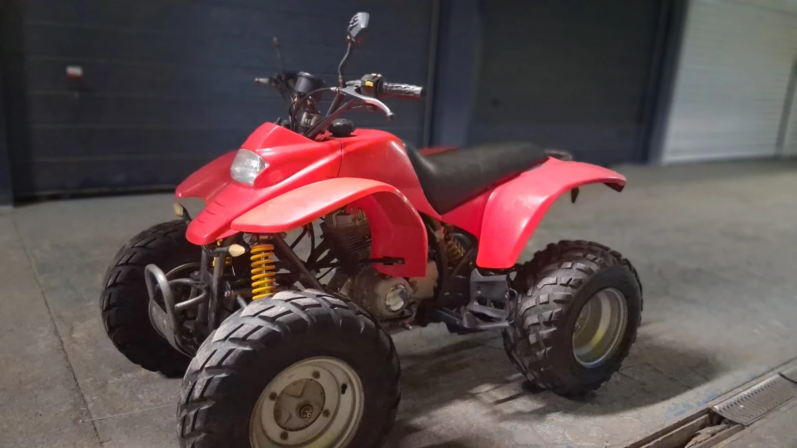Kymco 250 Нов внос Подлежи на регистрация в Кат , снимка 4 - Мотоциклети и мототехника - 54427572