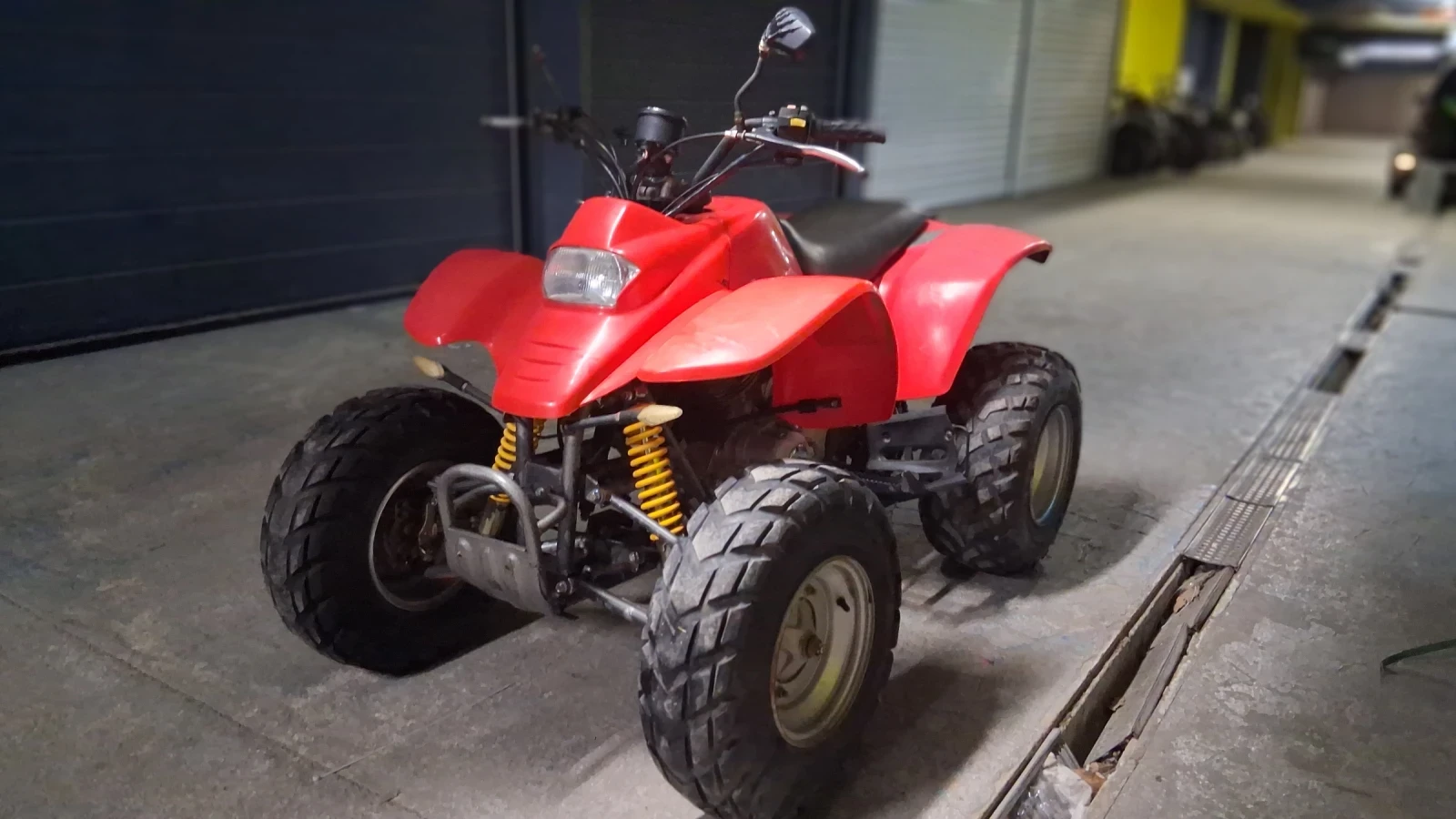 Kymco 250 Нов внос Подлежи на регистрация в Кат , снимка 7 - Мотоциклети и мототехника - 54427572