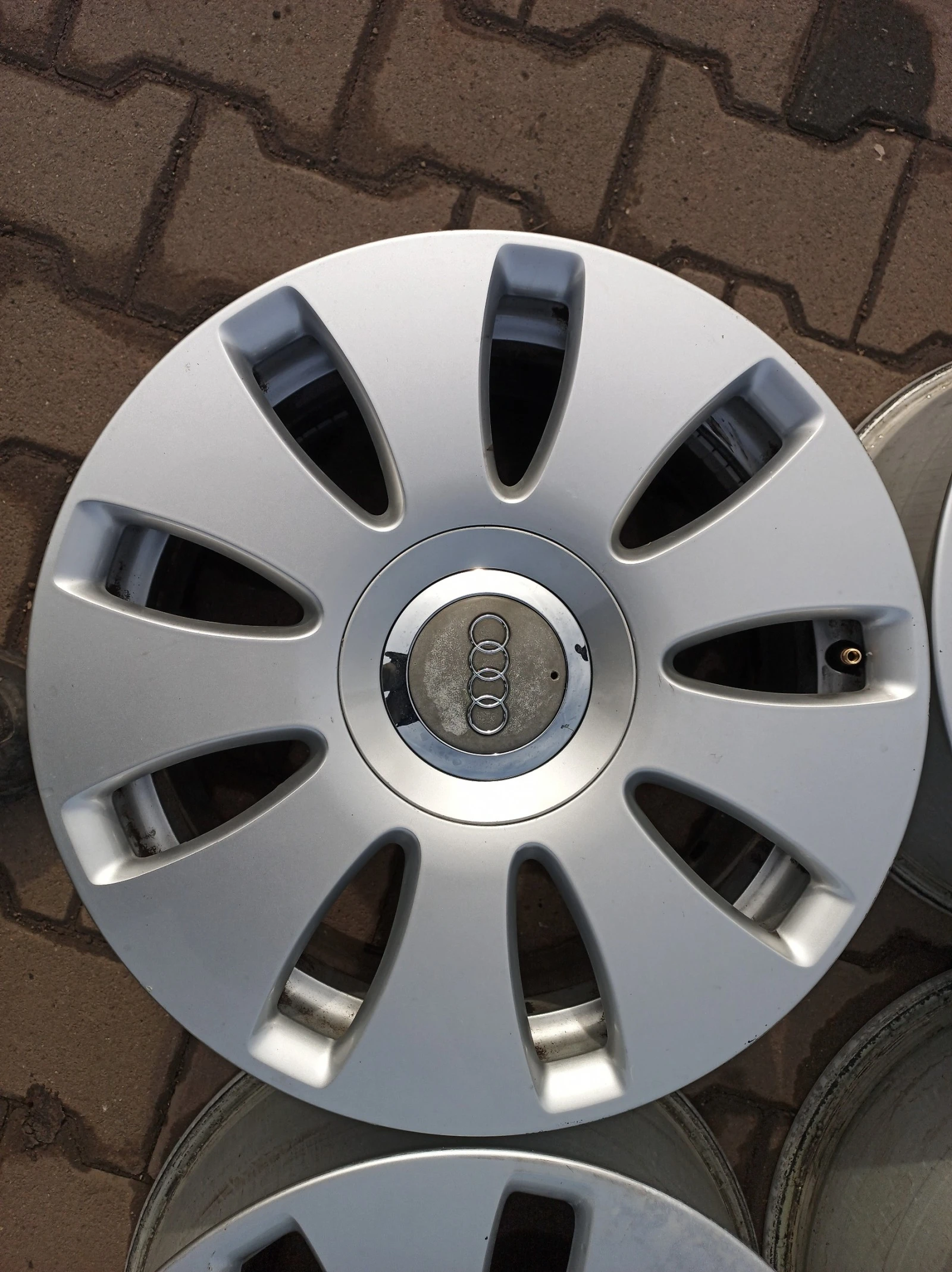   Audi A4 | Mobile.bg   2