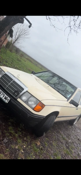 Mercedes-Benz 124, снимка 1