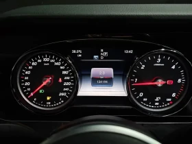 Mercedes-Benz E 220 D Avantgarde, снимка 8