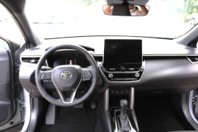 Обява за продажба на Toyota Corolla Cross НОВ!2.0HEV/197HP/4x4/TEAM-D/LED/CAM/NAVI/403v ~86 399 лв. - изображение 10