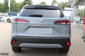 Обява за продажба на Toyota Corolla Cross НОВ!2.0HEV/197HP/4x4/TEAM-D/LED/CAM/NAVI/403v ~86 399 лв. - изображение 8
