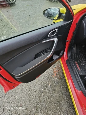 Kia Ceed 1.4 100кс - 22500 лв. / 11504.07 € - 62956331 10