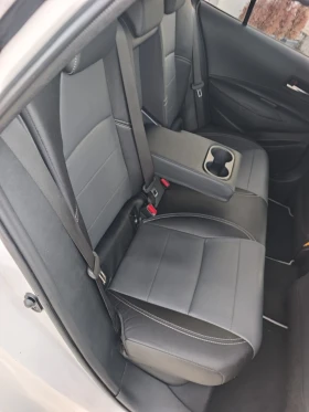 Toyota Corolla HYBRID* КОЖА* CARPLAY* , снимка 14