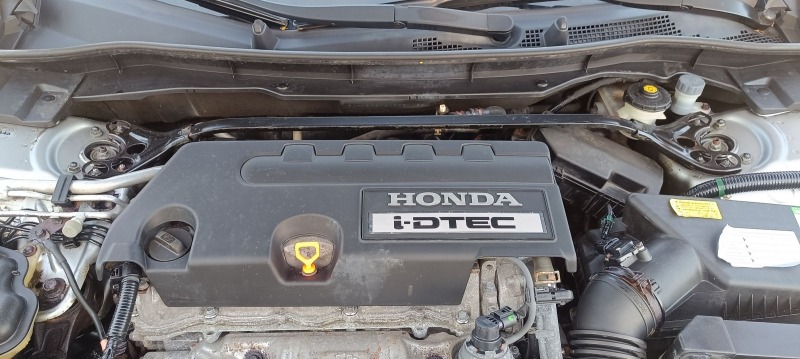 Honda Accord 2.2I-DTEC EXECUTIVE, снимка 17 - Автомобили и джипове - 45904909