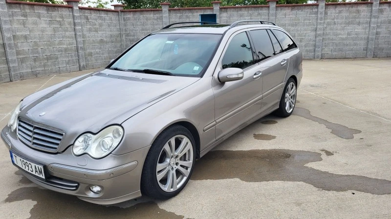 Mercedes-Benz C 320, снимка 4 - Автомобили и джипове - 47430094