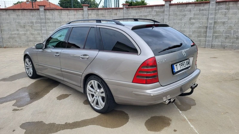 Mercedes-Benz C 320, снимка 3 - Автомобили и джипове - 47430094