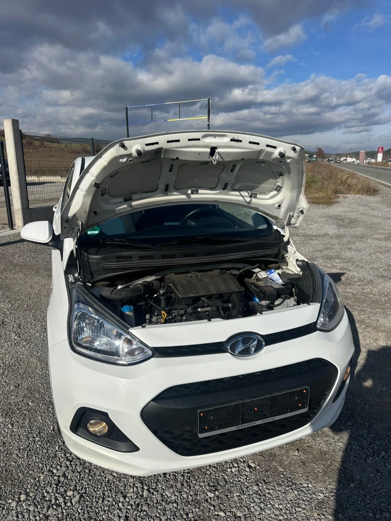 Hyundai I10 1.0i EURO 6 TUV COC Service book, снимка 16 - Автомобили и джипове - 48059411