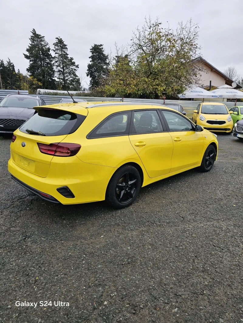Kia Ceed 1.4 100кс, снимка 4 - Автомобили и джипове - 52474153