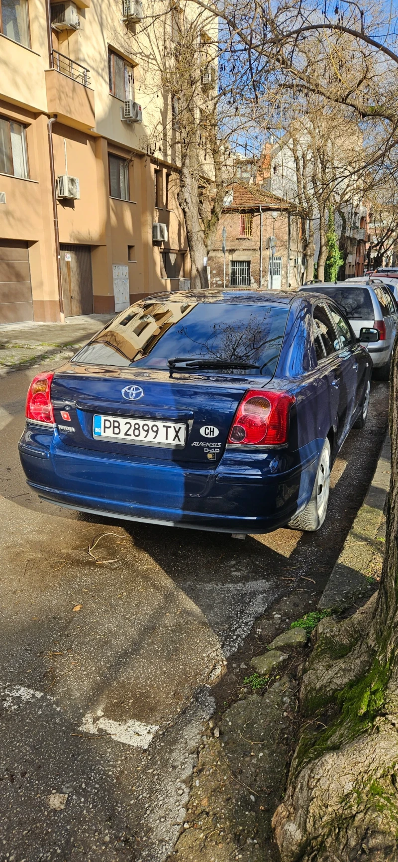 Toyota Avensis D4D 2.2, снимка 4 - Автомобили и джипове - 53394077
