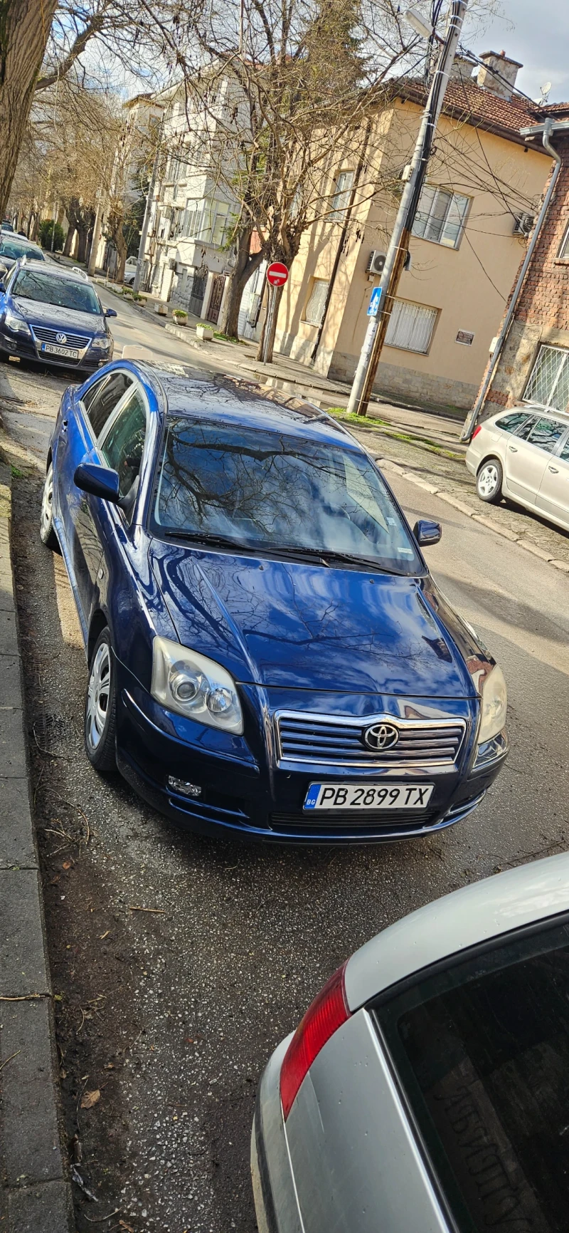 Toyota Avensis D4D 2.2, снимка 13 - Автомобили и джипове - 53394077