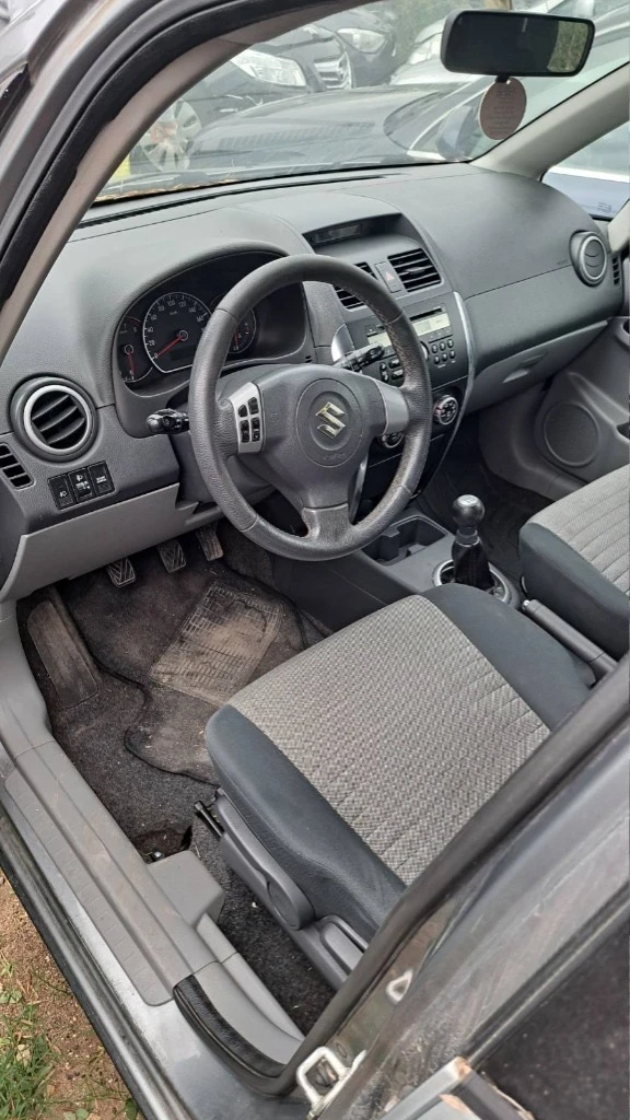 Suzuki SX4 1.6 - изображение 3