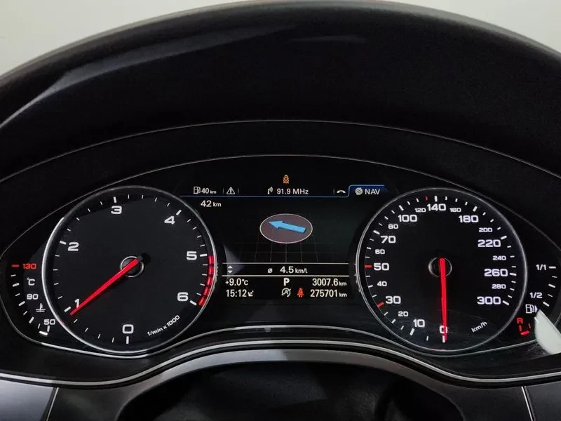 Audi A7 3.0 TDI Quattro, снимка 8 - Автомобили и джипове - 54562154