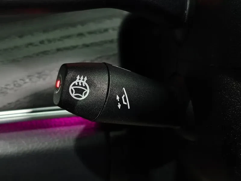 Mercedes-Benz E 220 D Avantgarde, снимка 12 - Автомобили и джипове - 55800666