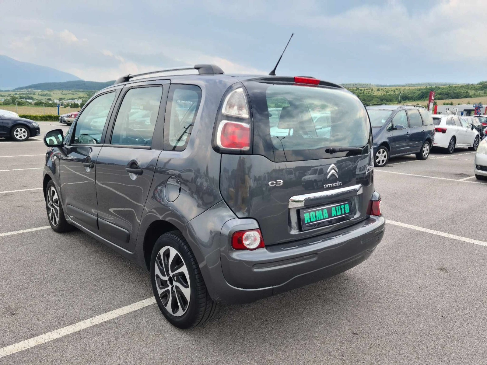 Citroen C3 Picasso 1.6d - изображение 8