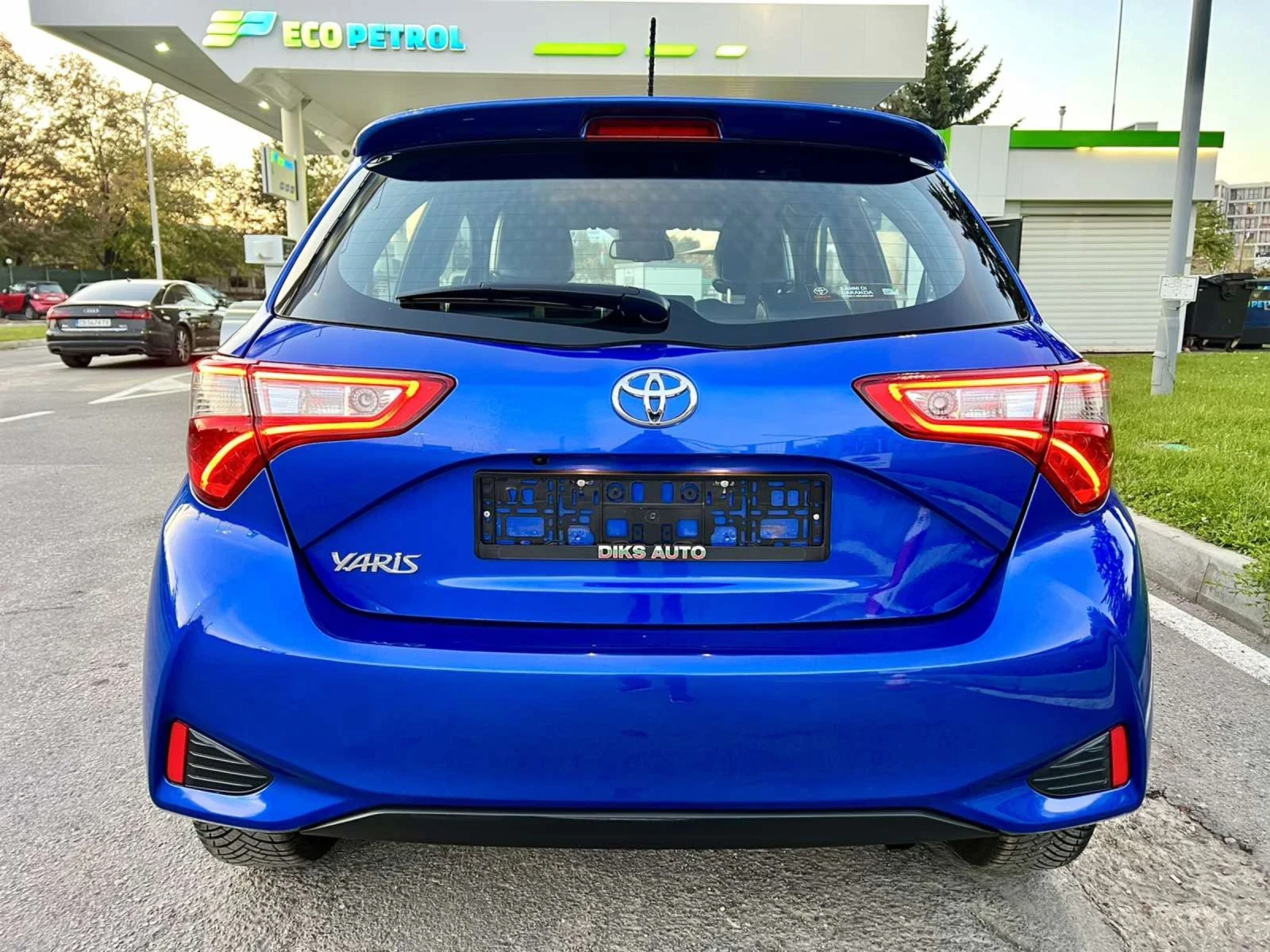 Toyota Yaris НОВА!!! / 47000КМ /1.5VVT/6 скорости КАПАРИРАН - изображение 5