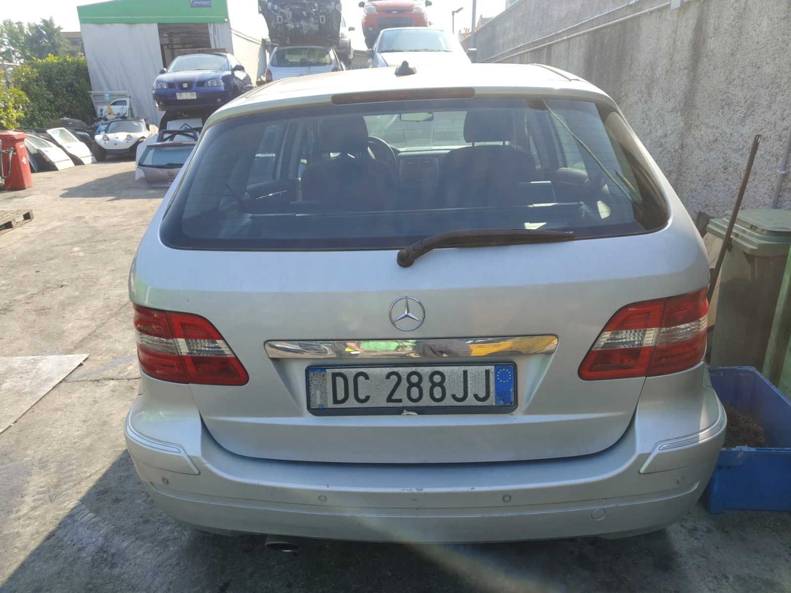 Mercedes-Benz B 180 НА ЧАСТИ - изображение 2