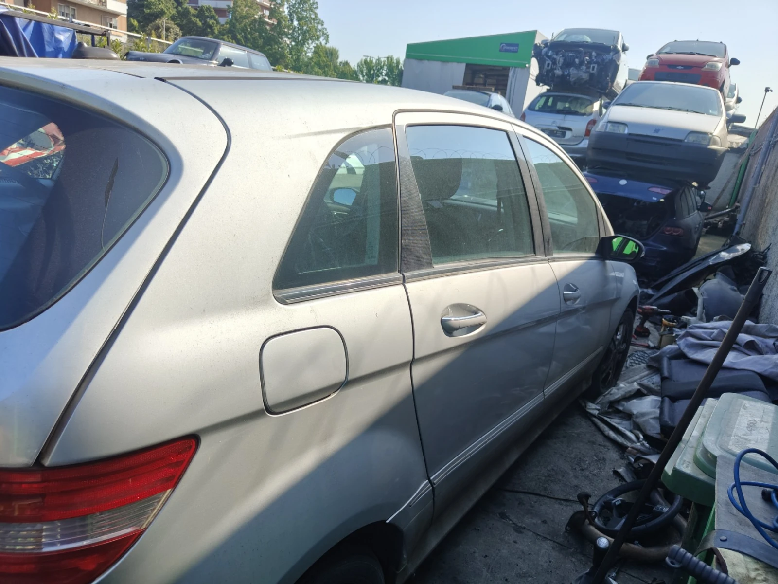 Mercedes-Benz B 180 НА ЧАСТИ - изображение 4