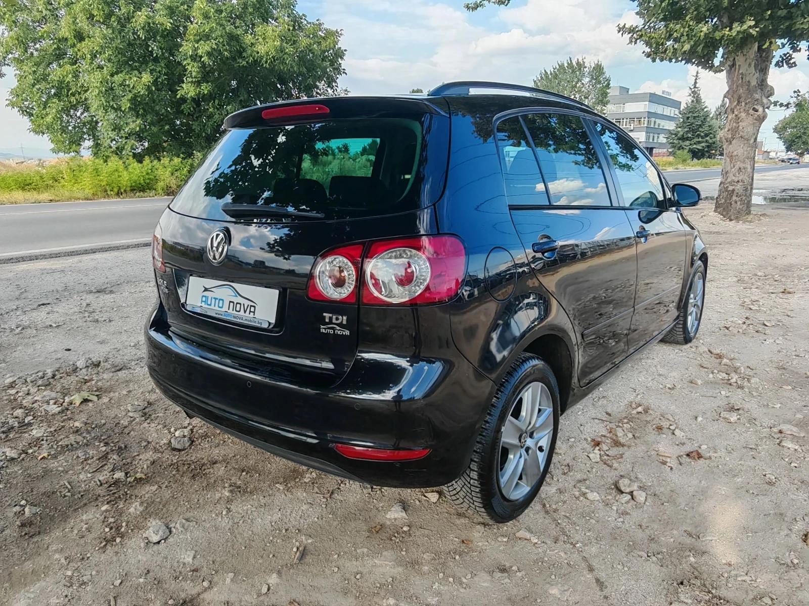VW Golf Plus 1.6 ДИЗЕЛ 105 К.С. FACELIFT! УНИКАЛНА!  - изображение 5