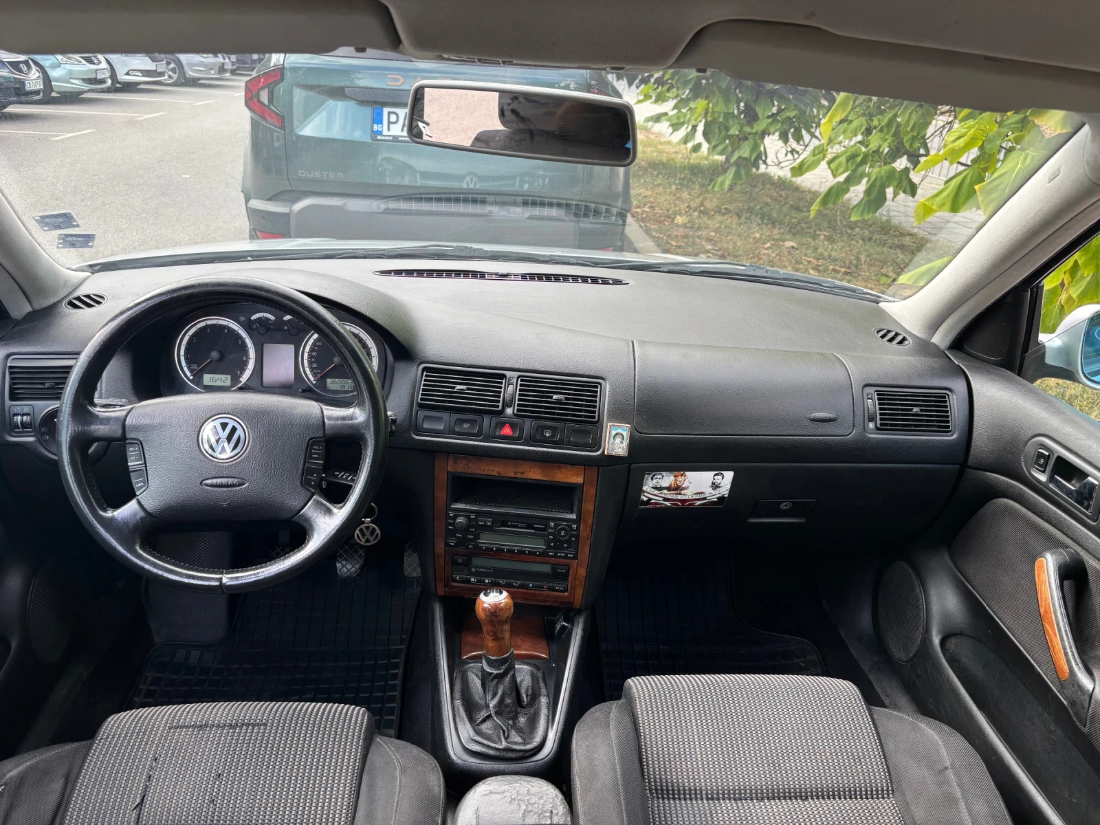VW Golf 2.8, 4 motion - изображение 10