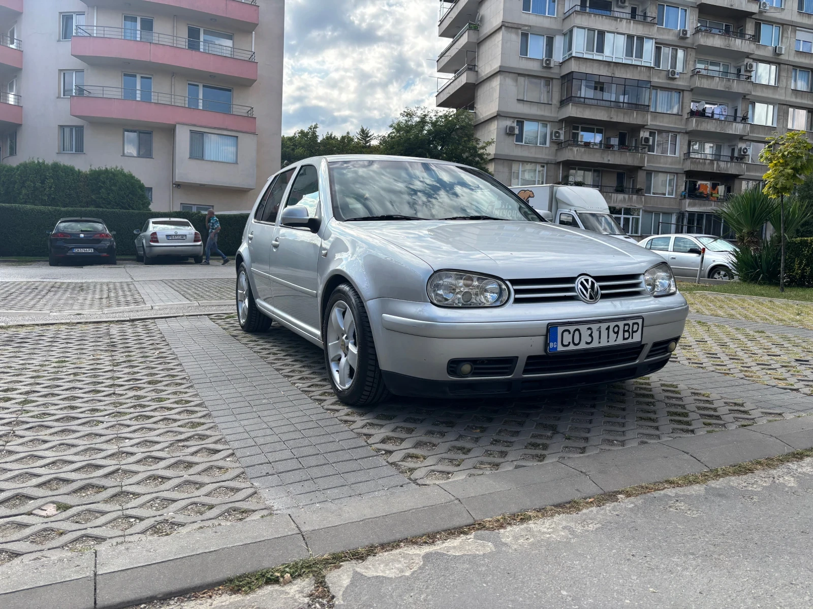 VW Golf 2.8, 4 motion - изображение 6