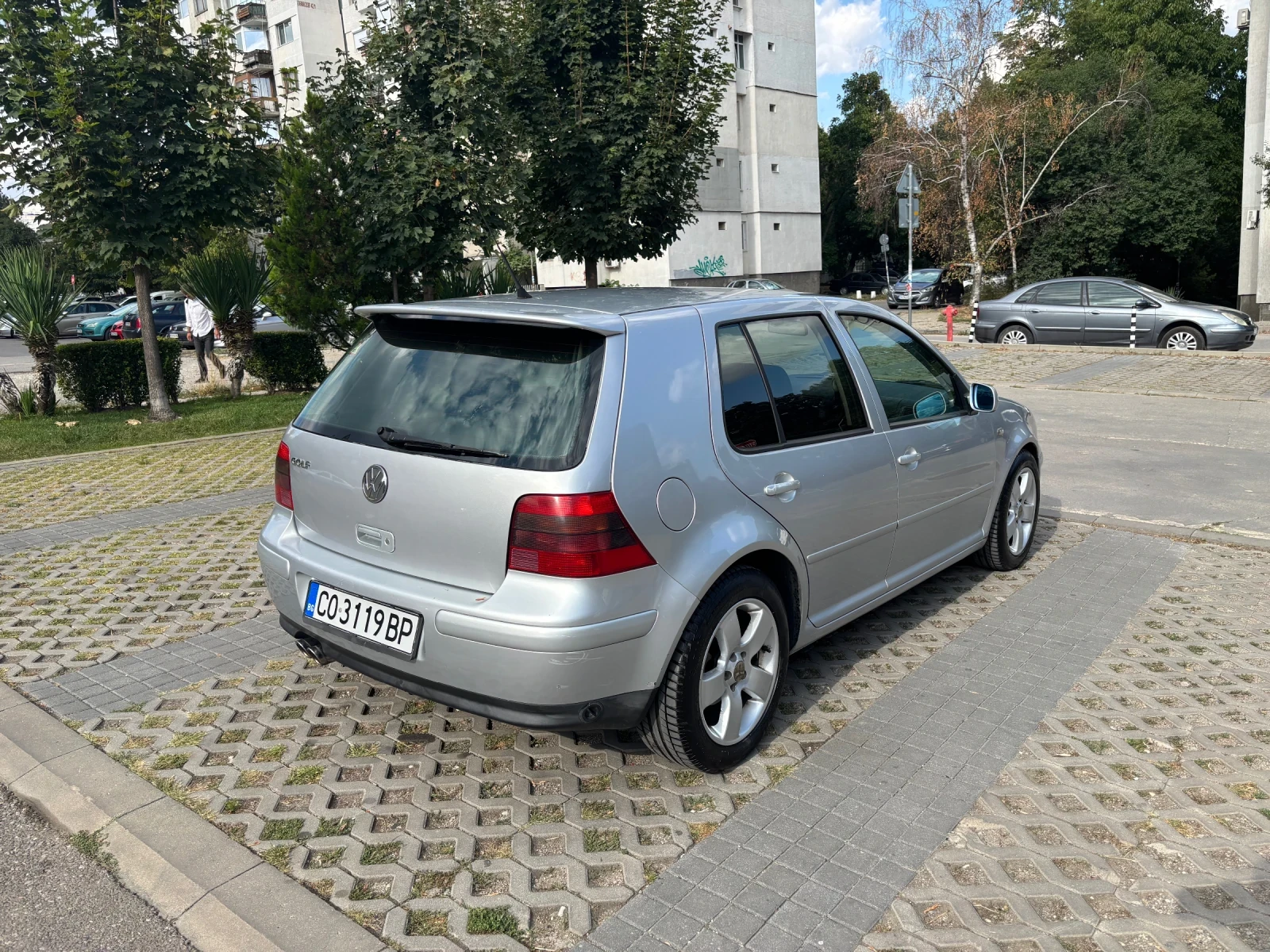VW Golf 2.8, 4 motion - изображение 8