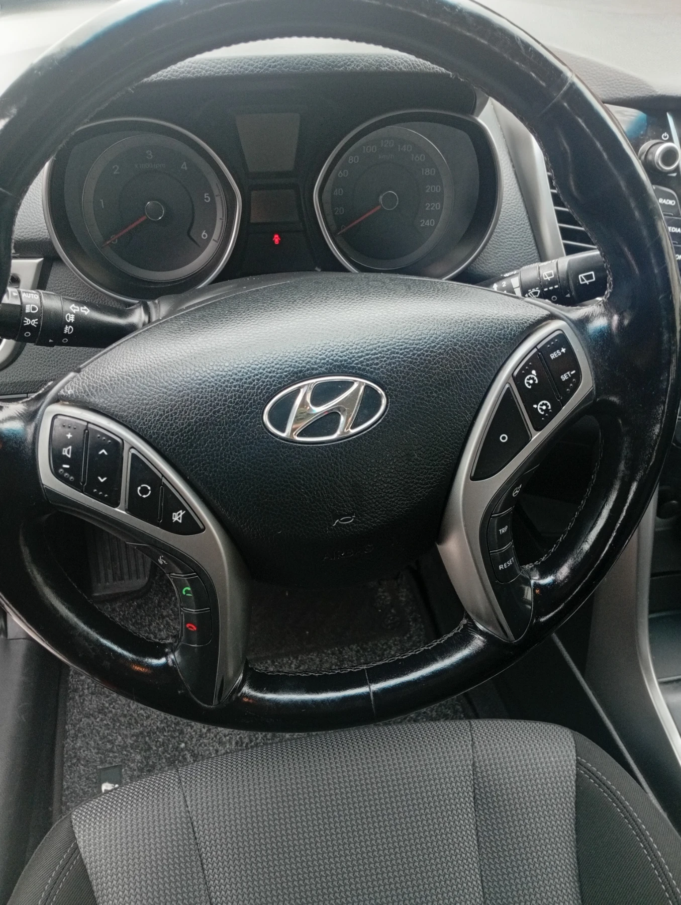 Hyundai I30 Комби - изображение 8