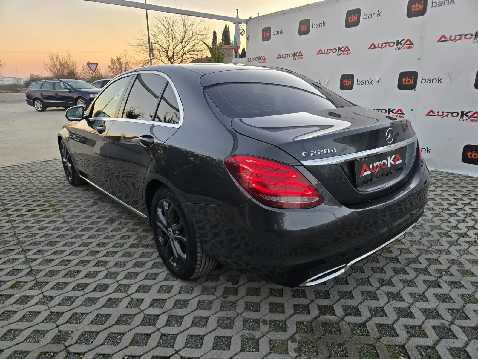 Mercedes-Benz C 220 2.2CDI-170��= �������= AMG LINE= ��������= KEYLESS | Mobile.bg � ����������� 5