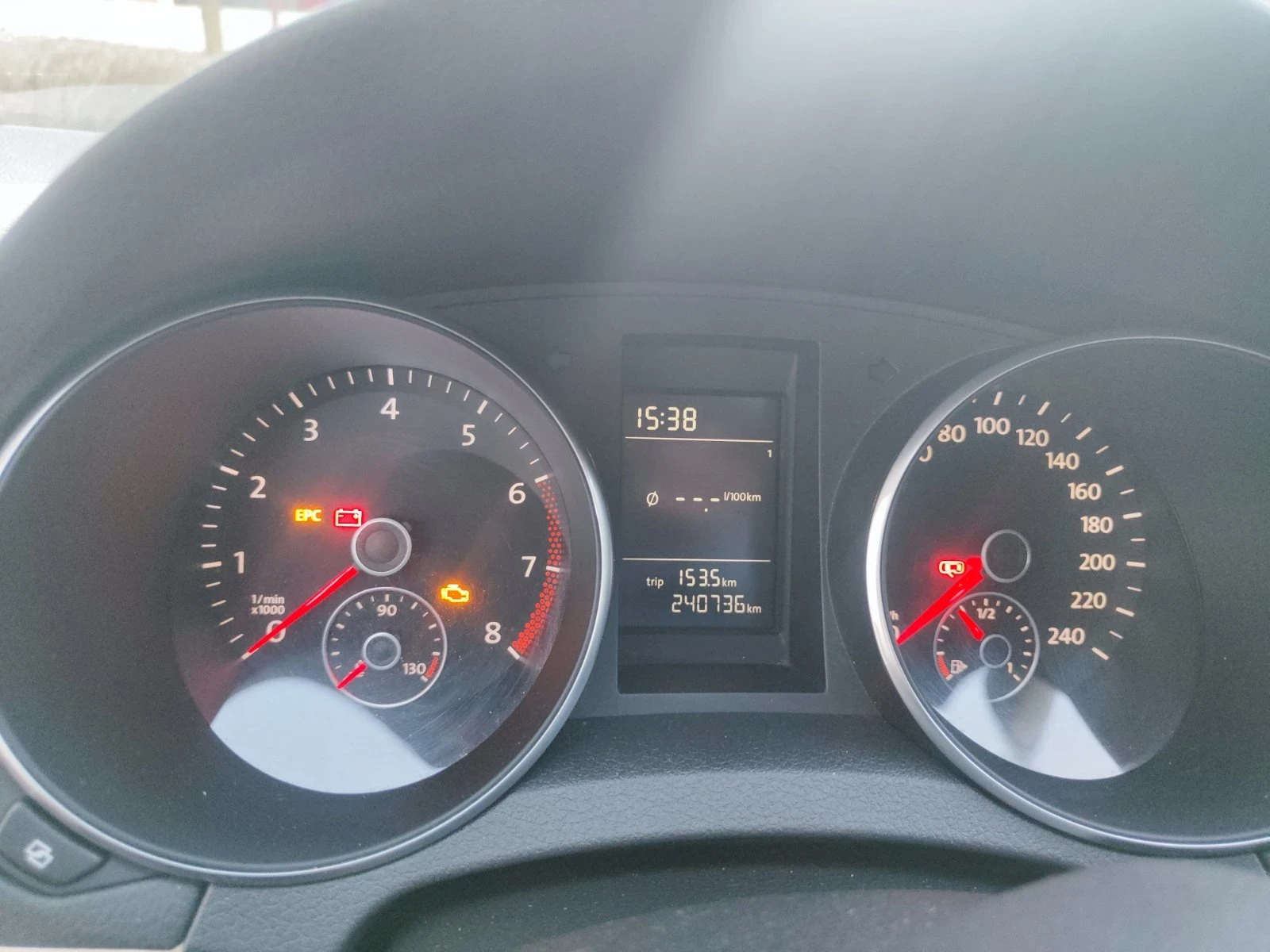 VW Golf 1, 4 бензин  - изображение 6