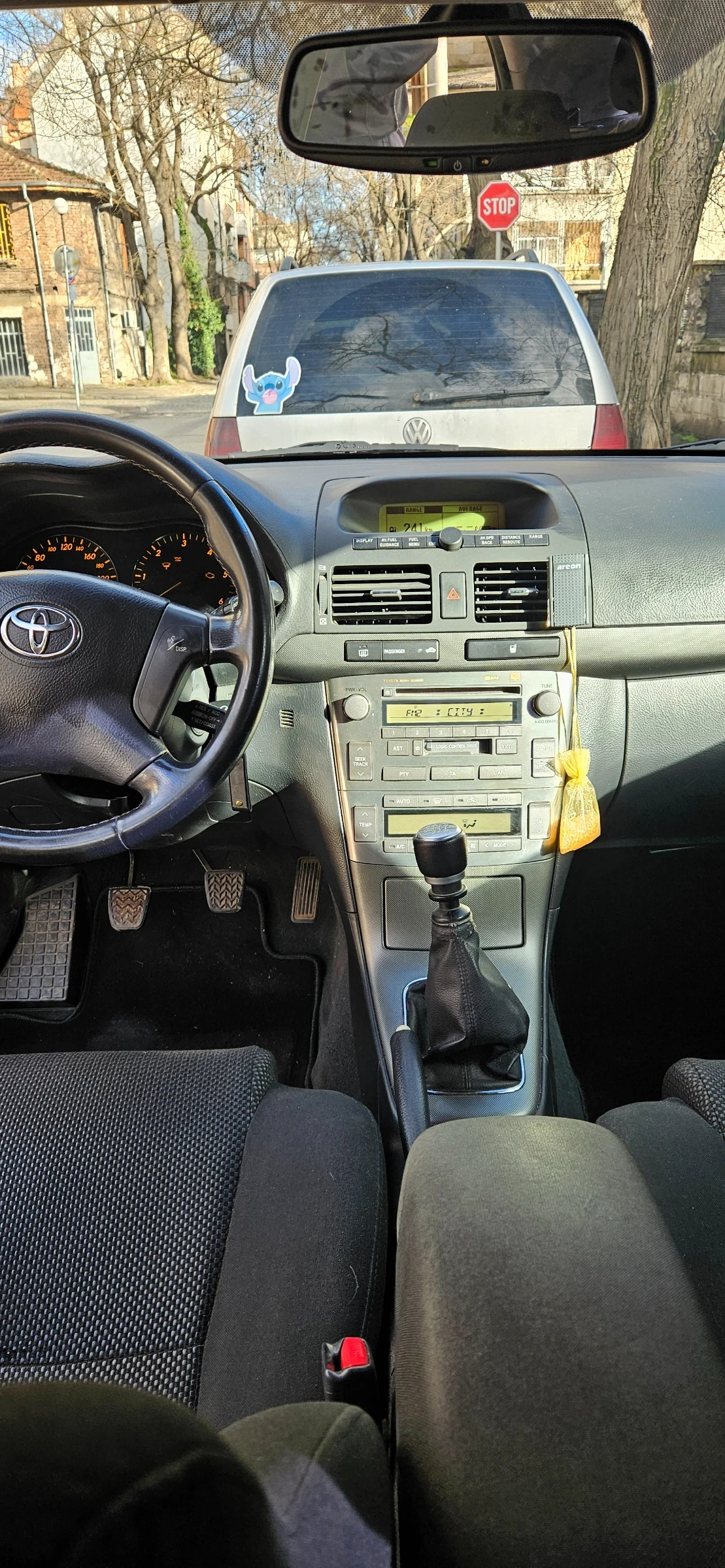 Toyota Avensis D4D 2.2, снимка 7 - Автомобили и джипове - 53394077