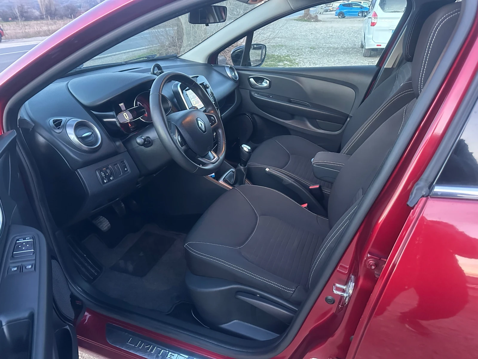 Renault Clio  - изображение 7